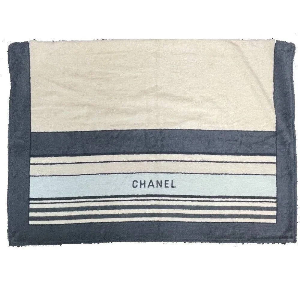 CHANEL border bath towel Beach towel towel cotton Ivory x Blue Based